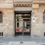 Co99 - Modern Two Bedrooms Apartment In Castello Cova