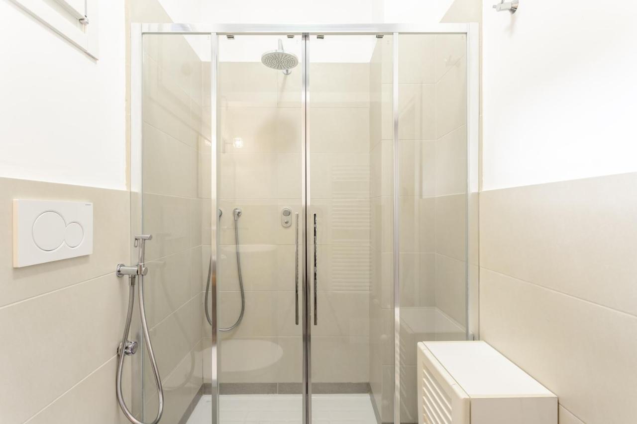 Apartment Co99 - Modern Two Bedrooms In Castello Cova *